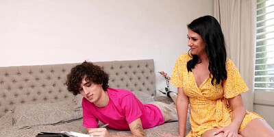 Stepson gets to fuck two bitches all at once in POV