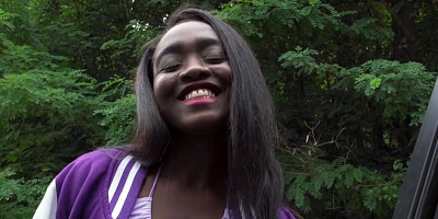 Ebony girl from Colombia is going to take BWC in public