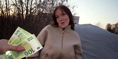 Doll with perfect round ass Paola Guerra likes jumping on a big dick