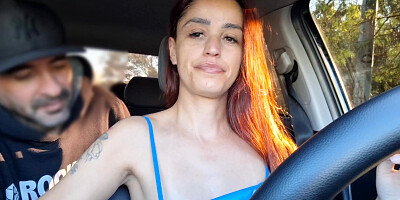 Married Woman Works As An App Driver And Fucks Her Passengers!