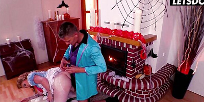 Halloween Cosplay Photoshoot Turns Sexual #hallowin2025
