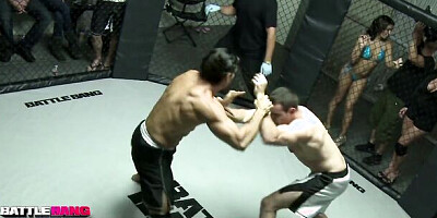 Once Again the Battle Bang Ring Welcomes Sophie Dee-