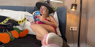 Elegant fiancée's halloween costume clip