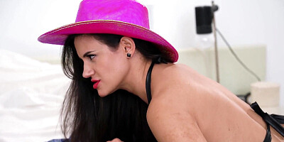 Sexy-starved MILF Penny Barber gets properly fucked from behind after receiving oral