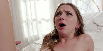 Macy Meadows' big natural tits bounce on a fat magic wand