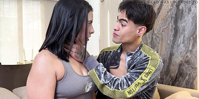 The brother-in-law has rough sex with his stepbrother's beautiful girlfriend's mouth and pussy while cheating.