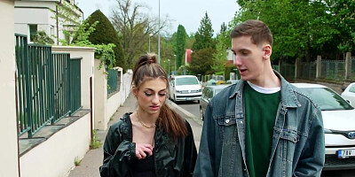 Couple's massages are usually more satisfying for the GFs