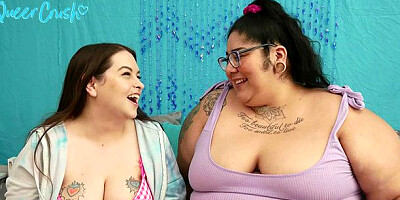 QueerCrush - real lesbian porn scene