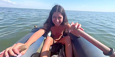 Real Pair Having Anal Sex In A Boat Right In The Centre Of The Lake