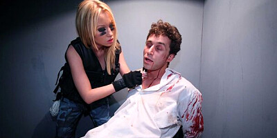 Well-formed Madison Scott - blowjob scene - Brazzers Exxtra