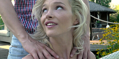 Cutie Zazie Skymm gets anal sex from her boyfriend