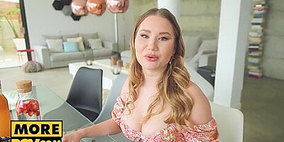 Amalia Davis Gives U Her Booty And Her Vagina To Pump
