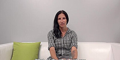 Milf Eva Pussy Rubbing