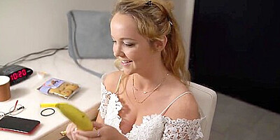 Teen 18+ Nikole Nash Blowing Off Hard Fuck