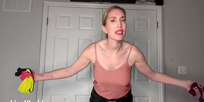LinaBlackly - Caught Sniffing Mommy's Panties