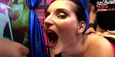 Beautiful Lucia Denvile - john thompson clip - Erotic Planet