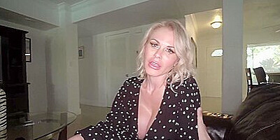 Casca Akashova - Making My Stepmom Feel Better In 4k - Casca Akashova