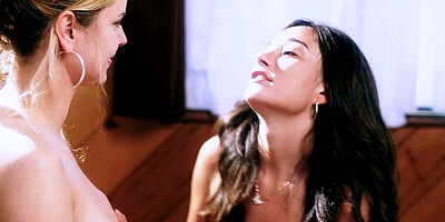 Watch femme fatale Isabella Nice's trailer