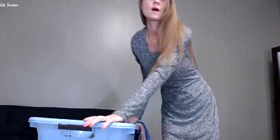 Julie Snow - Perfectionist Mom JOI