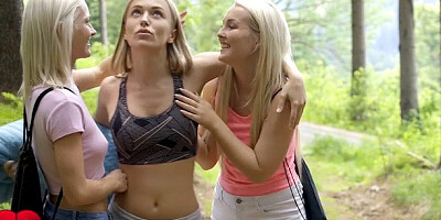 Watch lovely Lovita Fate and Zazie Skymm's trailer