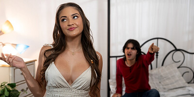 Gizelle Blanco spreads her pussy lips and welcomes in stepbrother's dick
