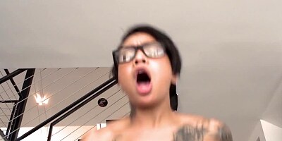 Hottie moans loudly because of the dick size that enters her ass