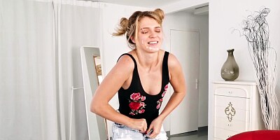 Teen colleen banged and stimulated by experience fucker