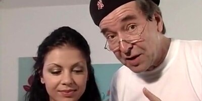 Schluck Ihn Runter Kleine Fotze