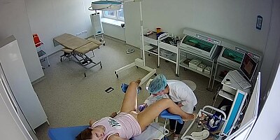 Hidden Spy Cam - Gynecological Examination 01 - Young Old