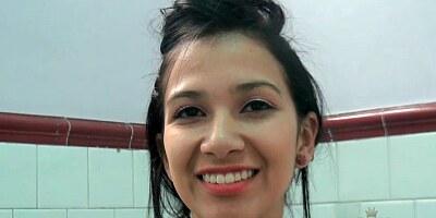 Salina - Shaving Movie