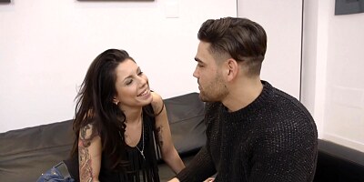 XTime - Valeria Curtis e la strana consegna a domicilio