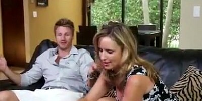 Strip poker con mamma