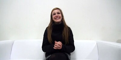 E0373 Dominika 7723