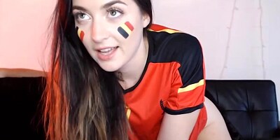 Girlfriend Deepthroating During Belgium Vs England Match