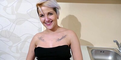 Juicy stepdaughter gets naked and fingers herself