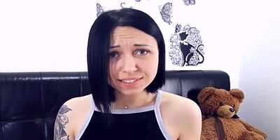 Glamorous woman enjoys her pussy on cam