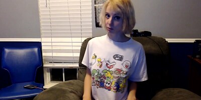 This sweet blonde fist fucks herself